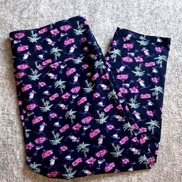 Intro Love The Fit Women's 1X Capri Leggings Tropical Print Tummy Control - Picture 1 of 9